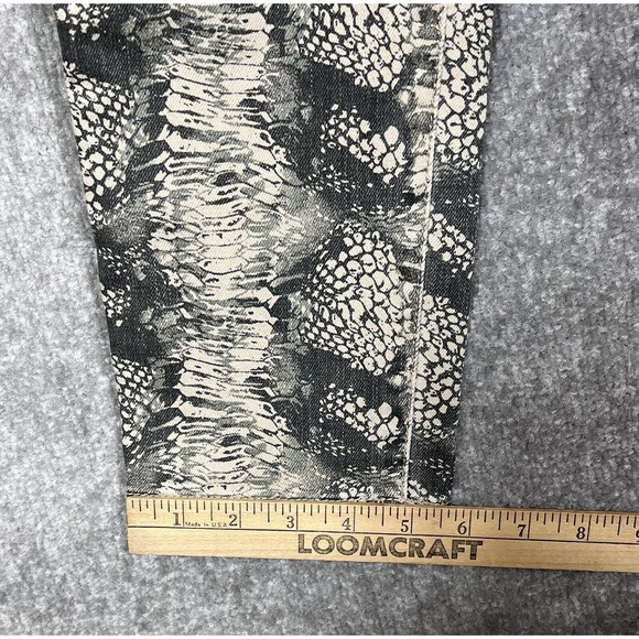 Cabi Diamondback Snakeskin Skinny Jeans Womens Size 8 Stretch Pockets Style‎ 958 - Picture 9 of 9